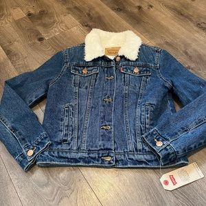 Levi Sherpa Trucker Jacket Size Medium New